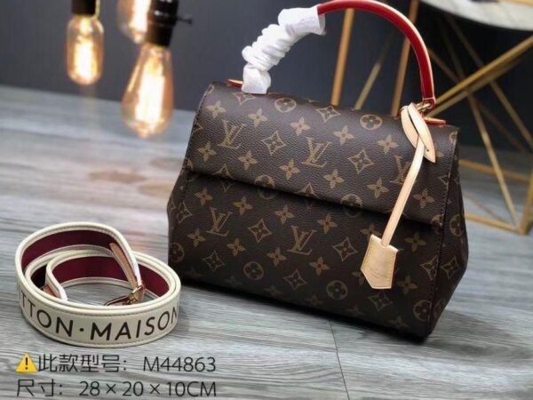 Louis Vuitton Handbag bm2
