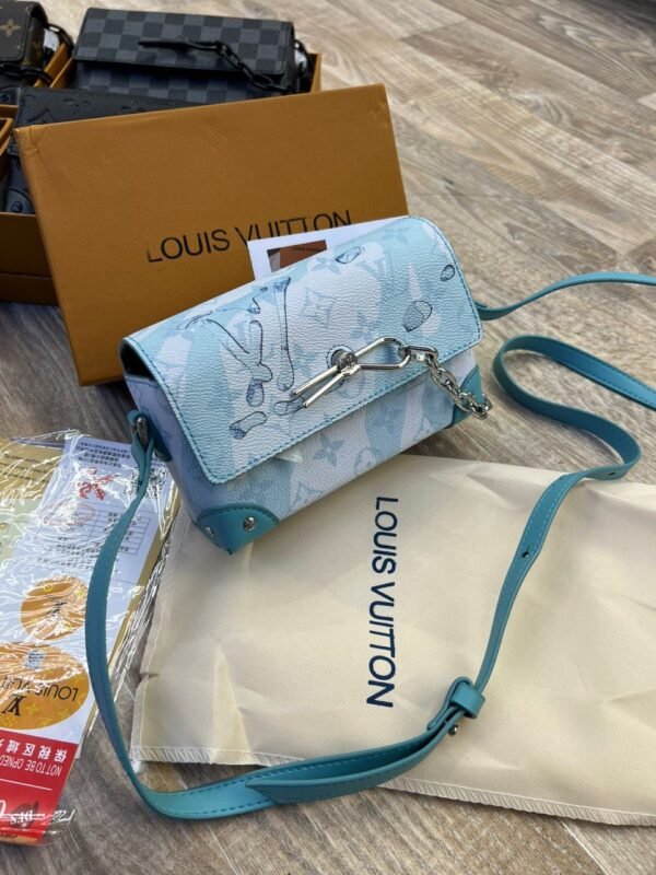 Unleash Convenience with our Stylish Sling Bag