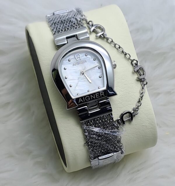 Aigner Timepieces: Where Elegance Meets Precision