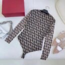 Valentino Sleeve Basic Top: Effortless Elegance