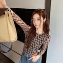 Valentino Sleeve Basic Top: Effortless Elegance