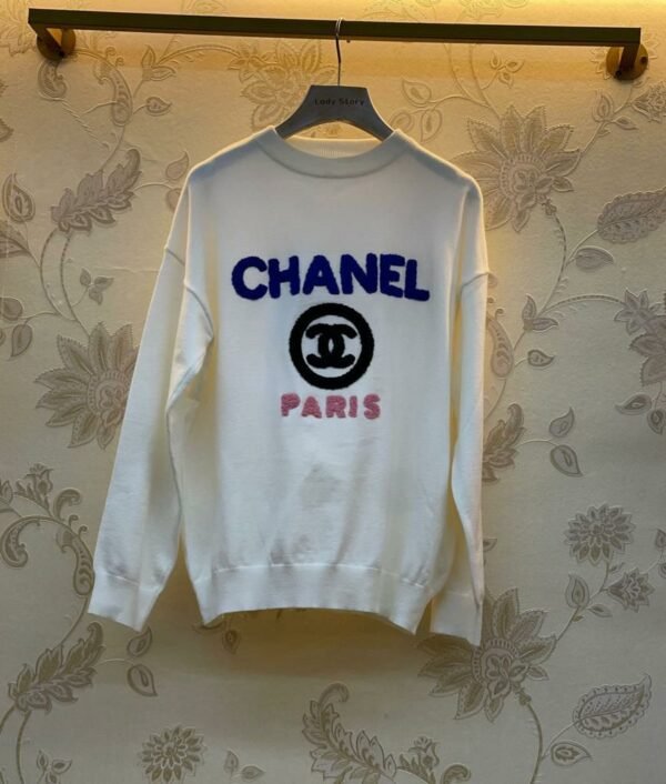 Women's Sweaters Chanel & Hermes & Gucci: Elegance and Warmth Combined