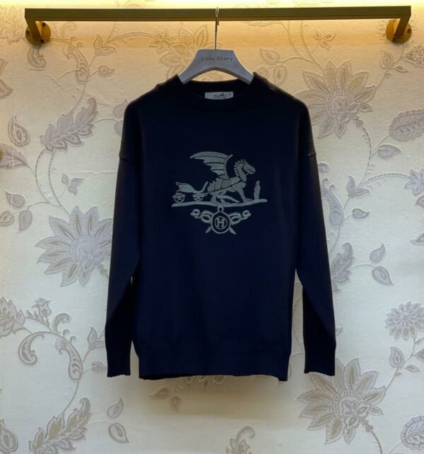 Women's Sweaters Chanel & Hermes & Gucci: Elegance and Warmth Combined