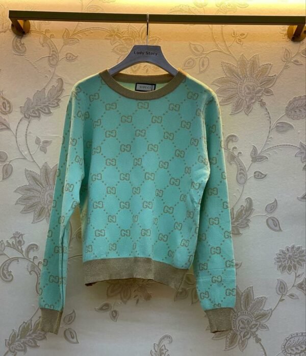 Women's Sweaters Chanel & Hermes & Gucci: Elegance and Warmth Combined