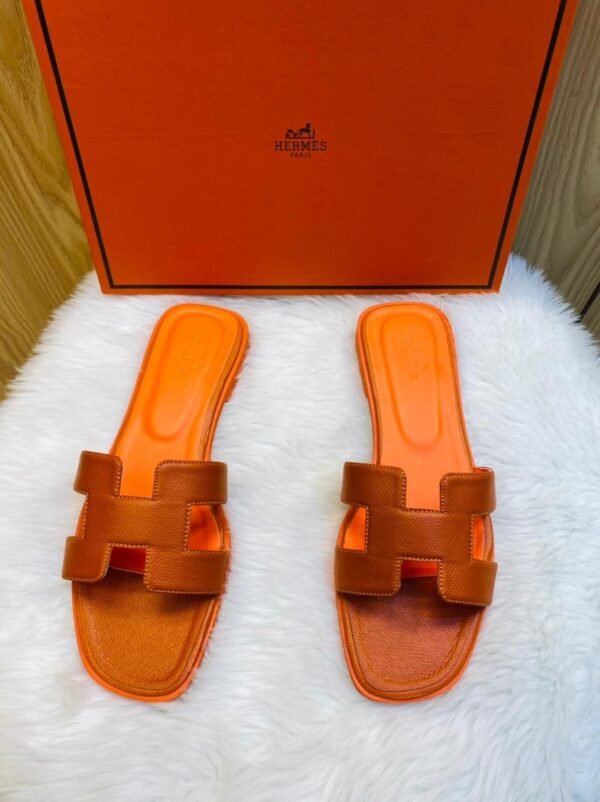 Hermes Flat Women's Slippers: Luxury at Your Feet