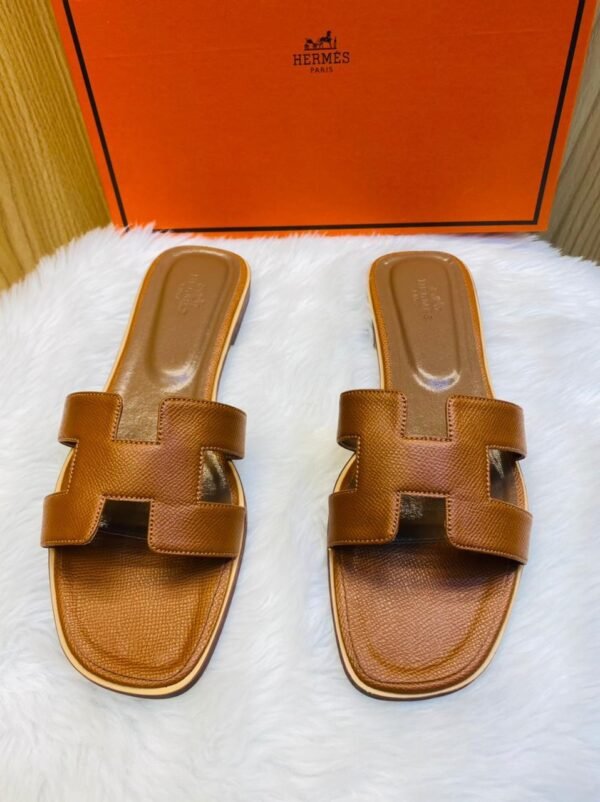 Hermes Flat Women's Slippers: Luxury at Your Feet