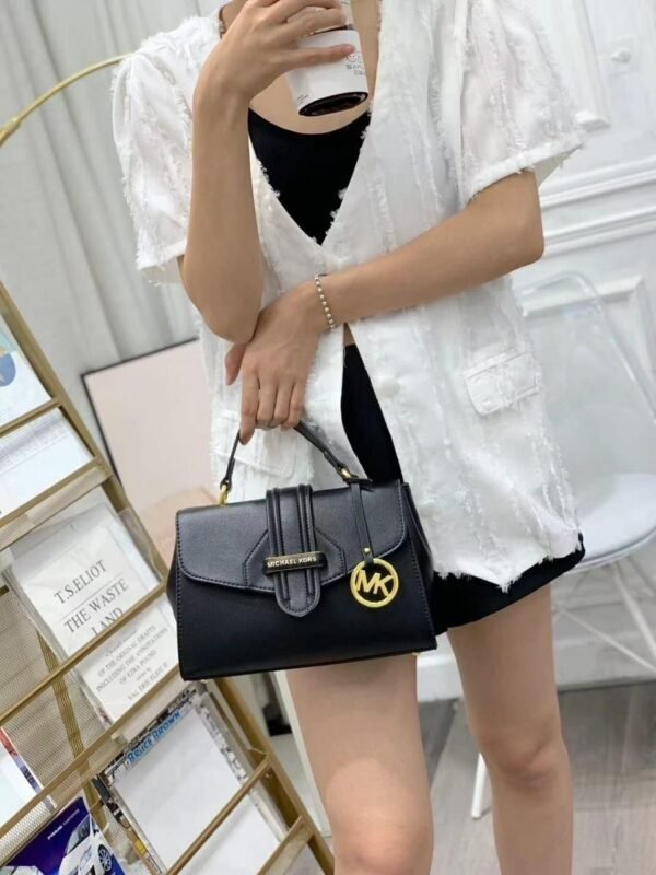 Michael Kors Luxe Bag