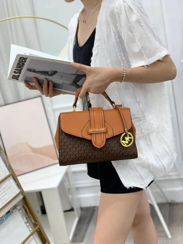 Michael Kors Luxe Bag