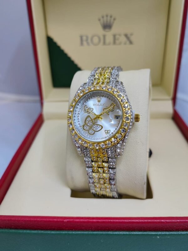 "Timeless Elegance with Women's Relox Watches