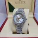 "Timeless Elegance with Women's Relox Watches