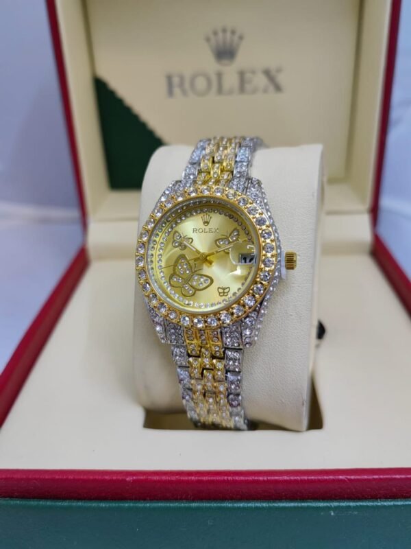 "Timeless Elegance with Women's Relox Watches