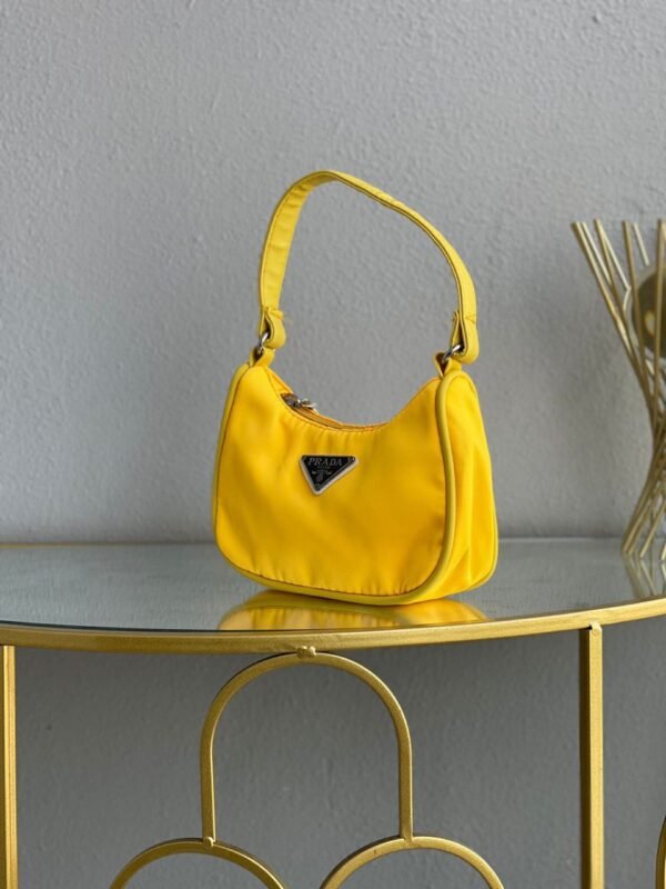 Prada Elegance: Discover the Shoulder Bag Edit