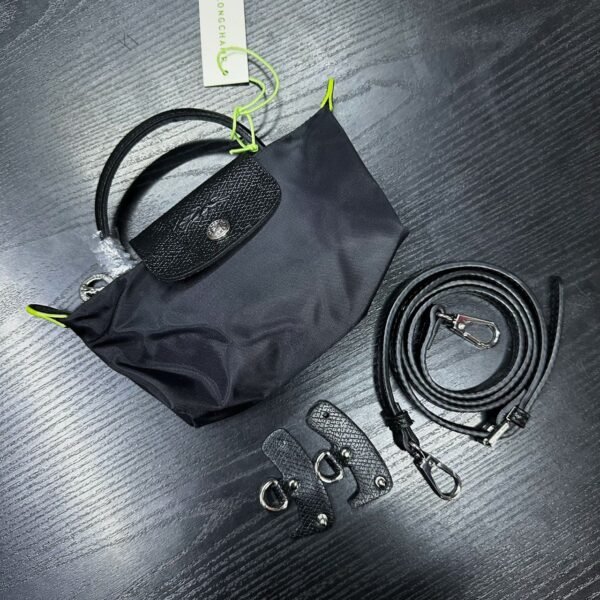 Effortless Style: Longchamp Handbag - Petite Elegance at 20 cm
