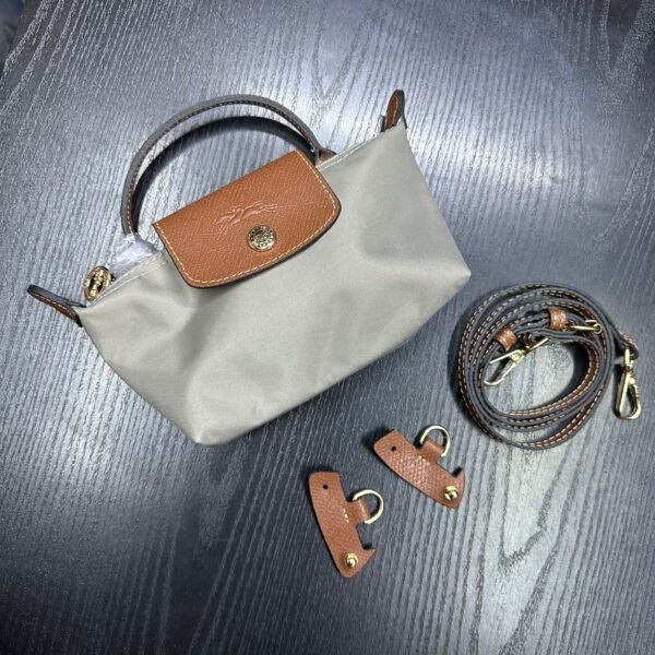 Effortless Style: Longchamp Handbag - Petite Elegance at 20 cm