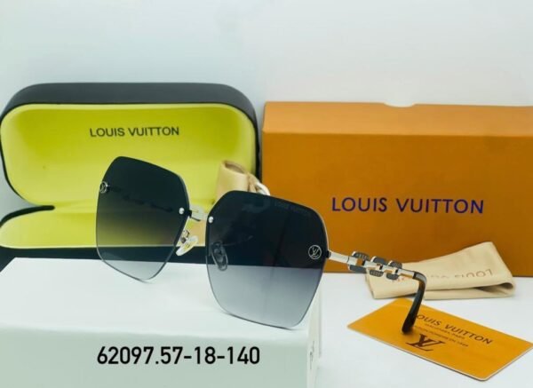 "Louis Vuitton Elegance: Sunglasses - Exclusive Offer at 85 AED with Box"