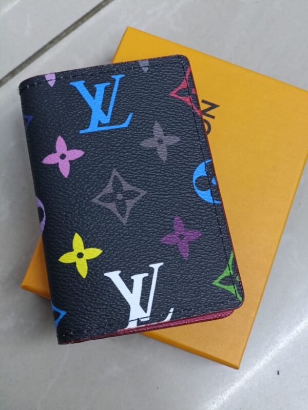 "Vibrant Luxury: Louis Vuitton and Dior Wallets with Box - Only 55 AED"