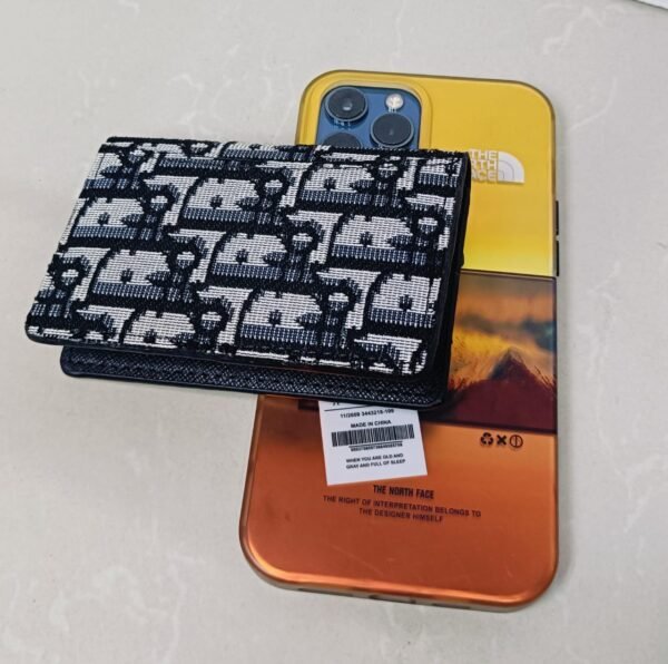 "Vibrant Luxury: Louis Vuitton and Dior Wallets with Box - Only 55 AED"