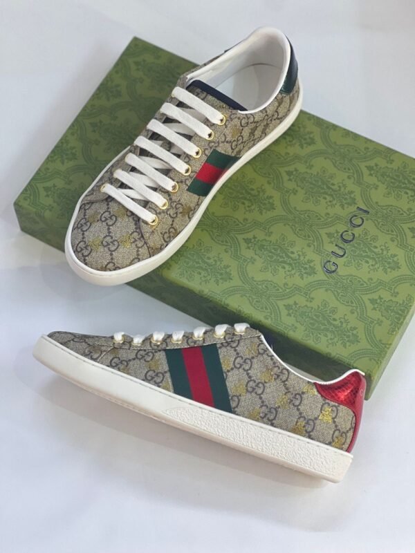 "Gucci Glamour: Best-Selling Master Copy Women's Shoes"