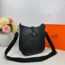 Indulge in luxury with our Hermes Sling Bag, a masterpiece , accompanied by an elegant box for a complete experience.