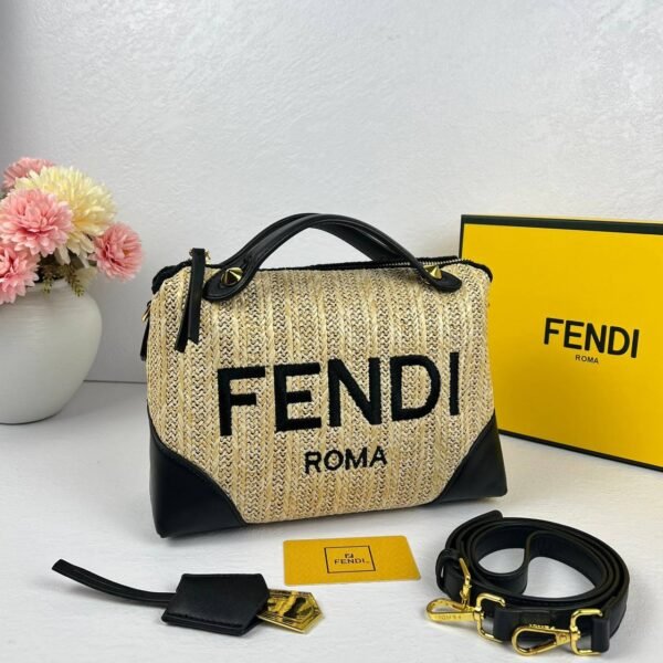 Indulge in the epitome of glamour with our Fendi Handbag, a chic accessory , accompanied by its original box for an extra touch of luxury
