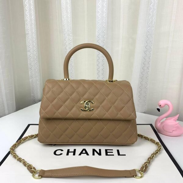 Indulge in timeless elegance with our Chanel Handbag,a fashion essential and available in a palette of captivating colors