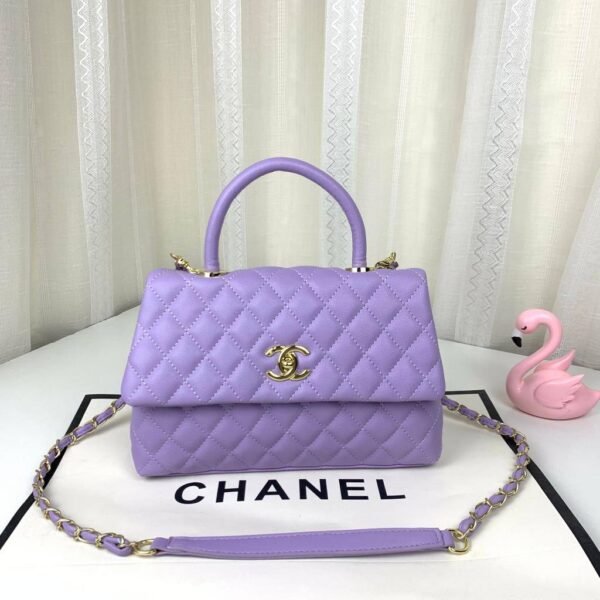 Indulge in timeless elegance with our Chanel Handbag,a fashion essential and available in a palette of captivating colors