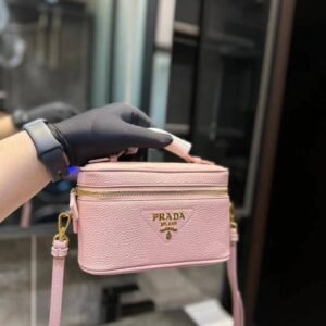Introducing the epitome of elegance – our Prada Handbag. Crafted with meticulous attention to detail