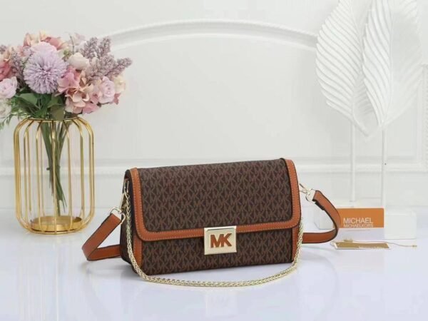 Introducing the Michael Kors First Copy Sling Bag – a fusion of style and functionality!